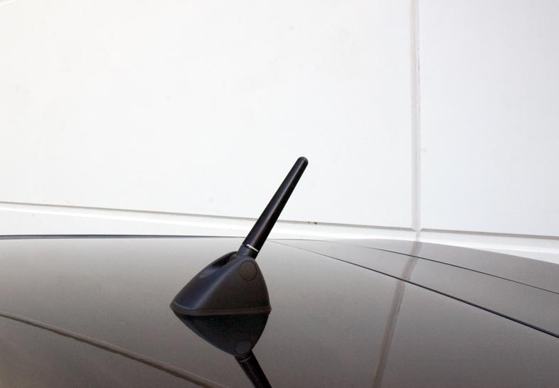 PERRIN 08-14 Subaru WRX/STI & 09-14 Forester Shorty Antenna w/OEM Pivoting Base - 3in. Mast