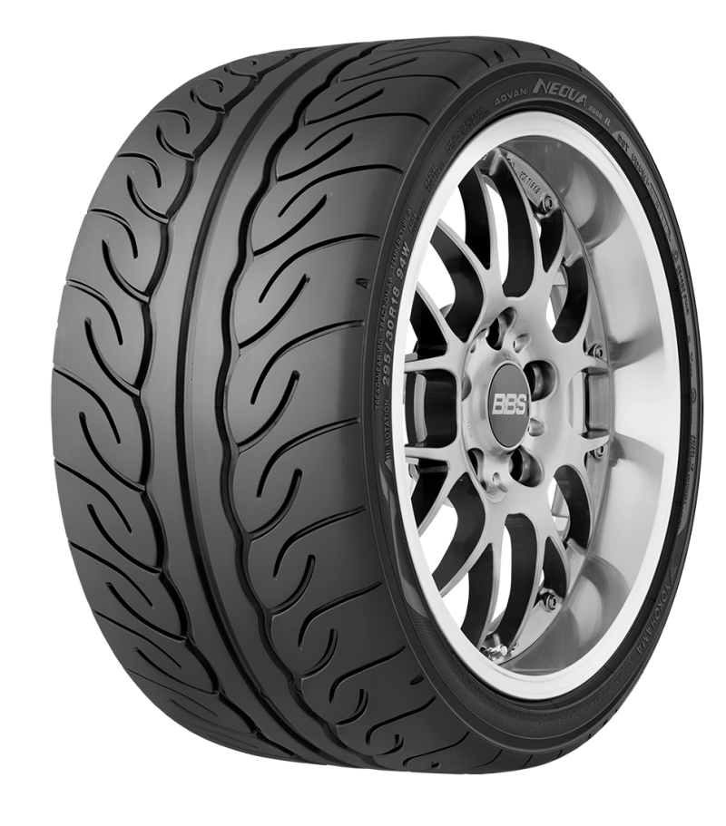 Yokohama Advan Neova AD08R Tire - 265/30R19 89W